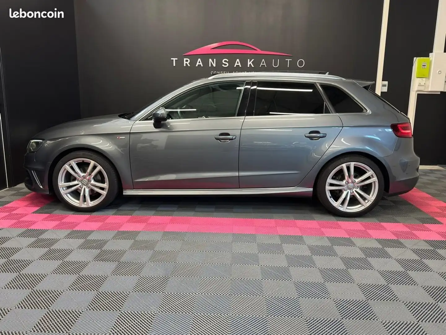 Audi A3 2.0 TDI 150 S tronic 6 Line SUIVI COMPLET RÉVISION Gris - 2