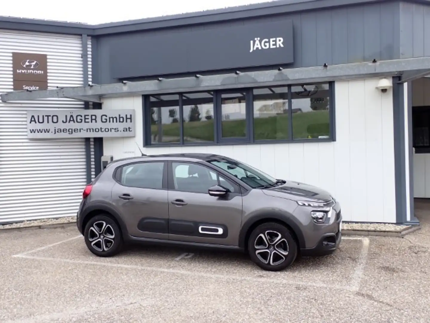Citroen C3 PureTech 83 S&S 5-Gang-Manuell Gris - 2