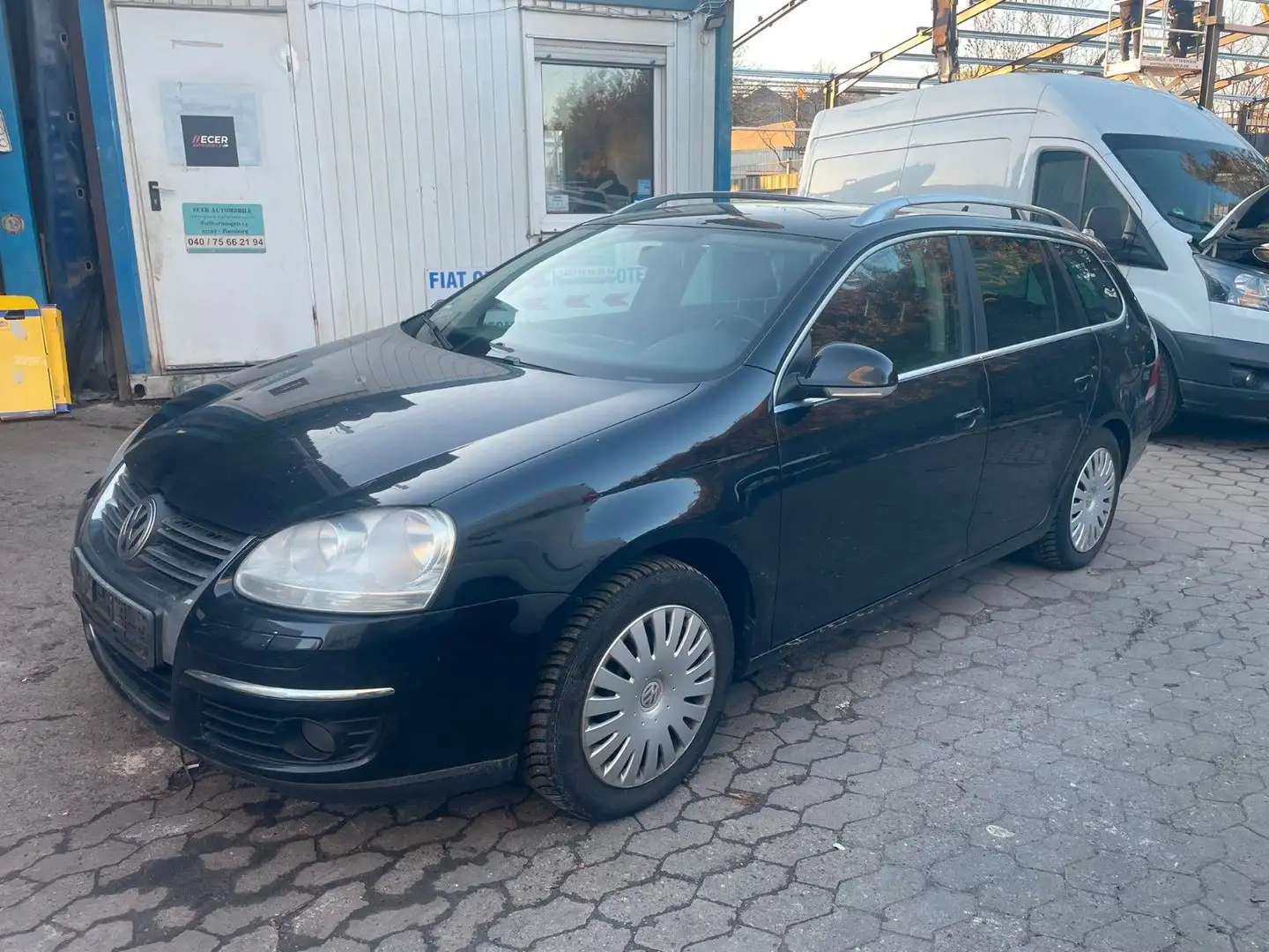 Volkswagen Golf V 1.6 Variant Comfortline - TÜV NEU - KLIMA Schwarz - 2