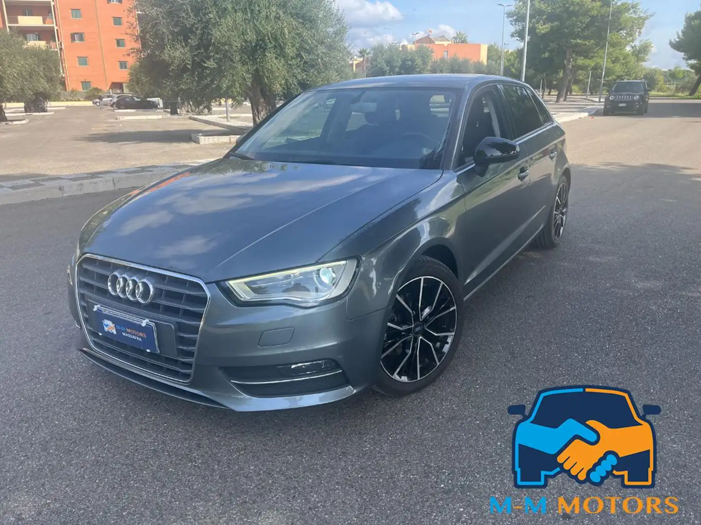 Audi A3 SPB 1.6 TDI clean diesel Ambition Grau - 1