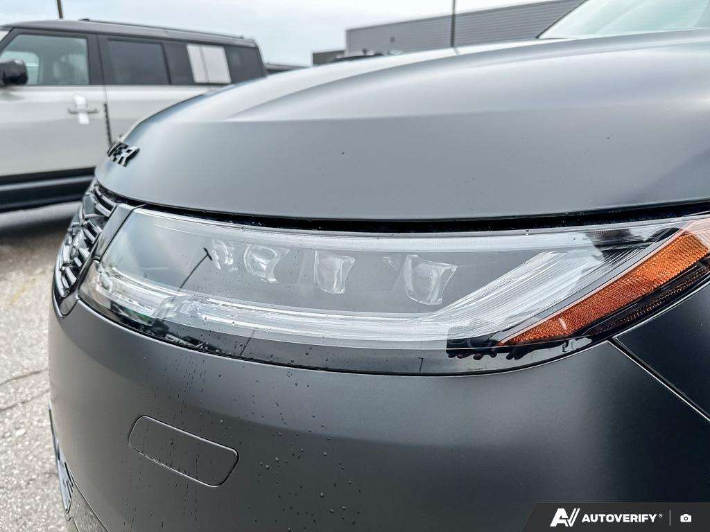 2026 Land Rover Range Rover Sport P530 Dynamic SE thumb 8