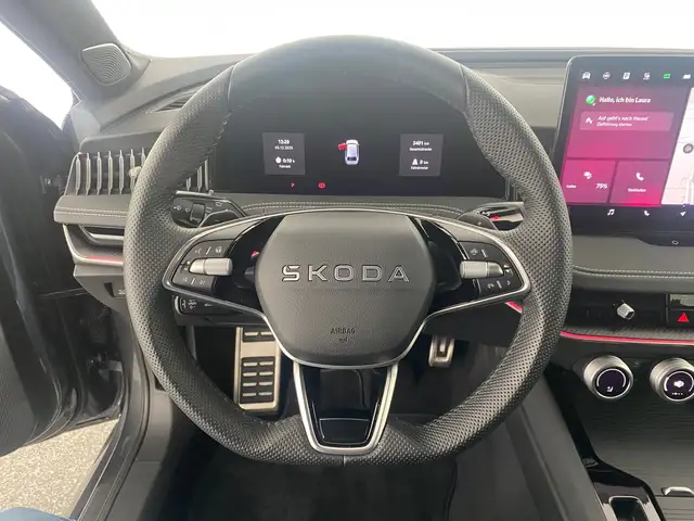 Skoda Superb view 12