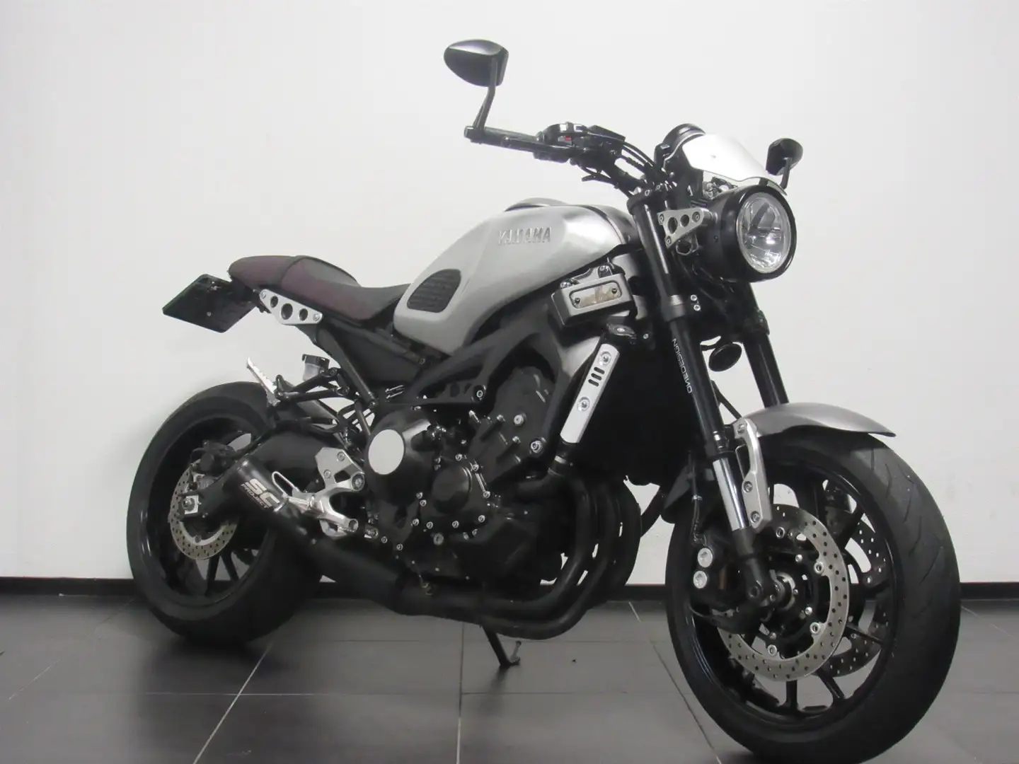 Yamaha XSR 900 ABS Gri - 2