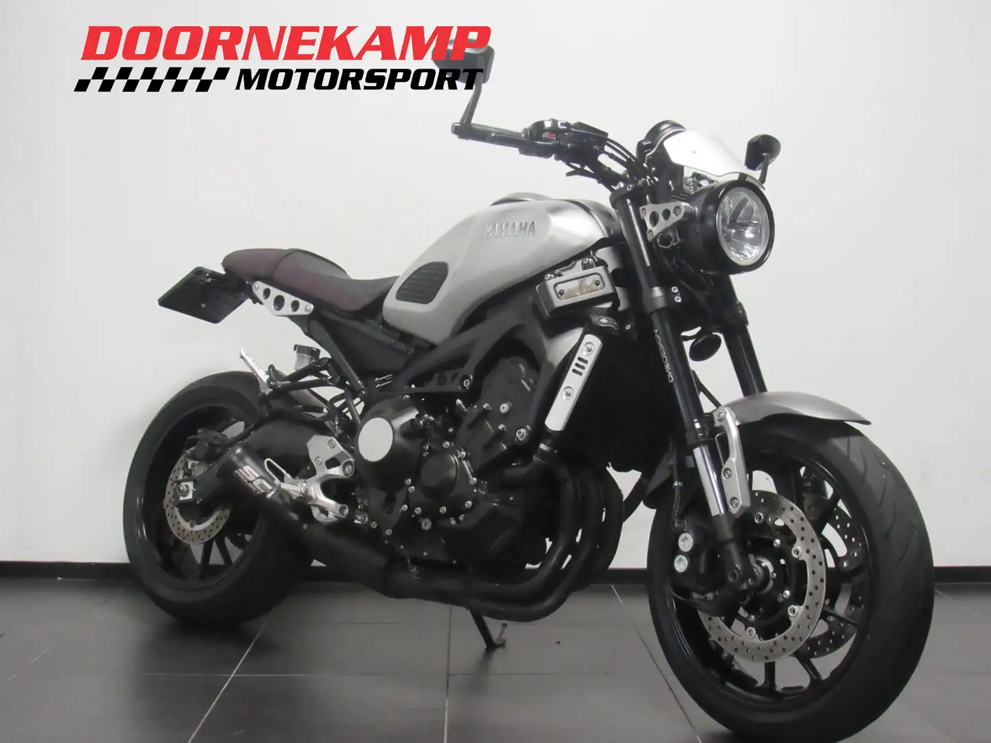 Yamaha XSR 900 ABS Grijs - 2