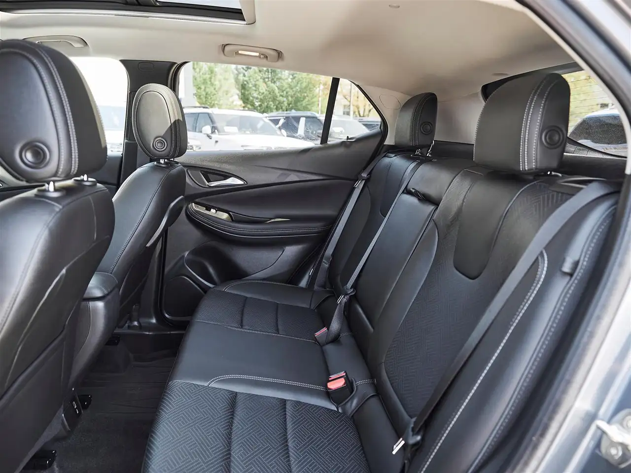 Buick Encore photo Buick Encore