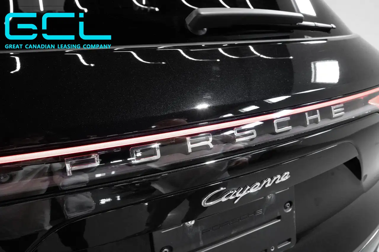Porsche Cayenne снимка Porsche Cayenne