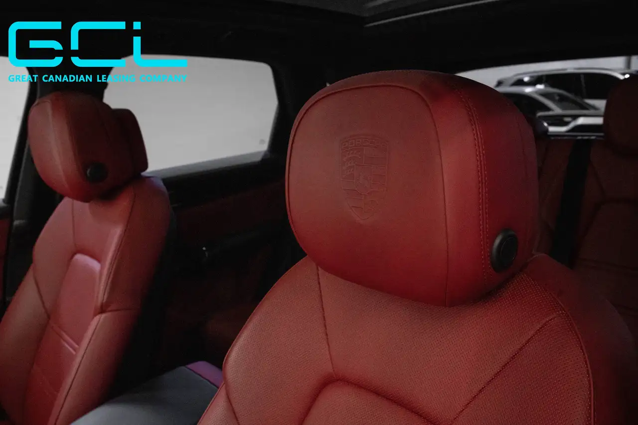 Porsche Cayenne снимка Porsche Cayenne