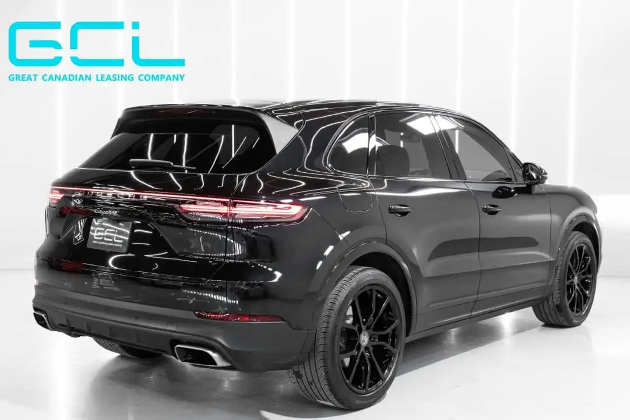 Porsche Cayenne снимка Porsche Cayenne
