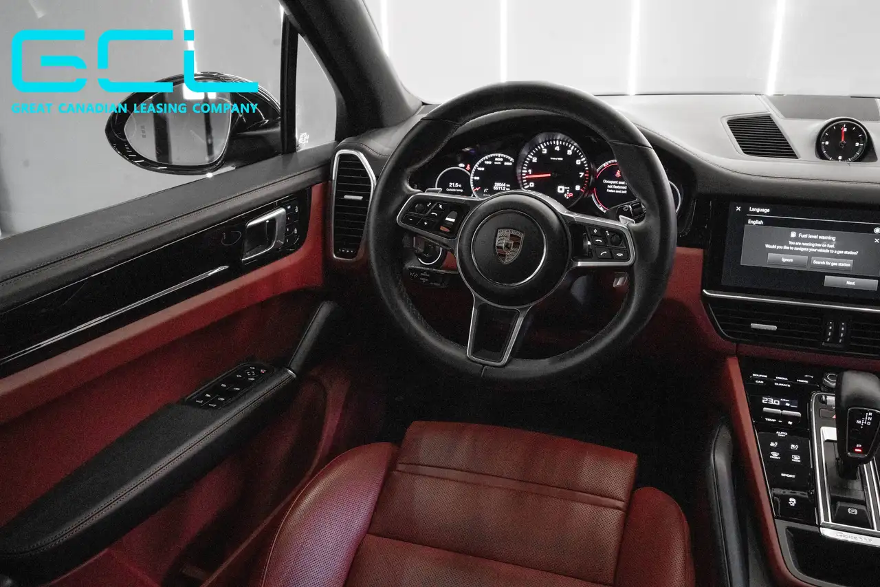 Porsche Cayenne снимка Porsche Cayenne