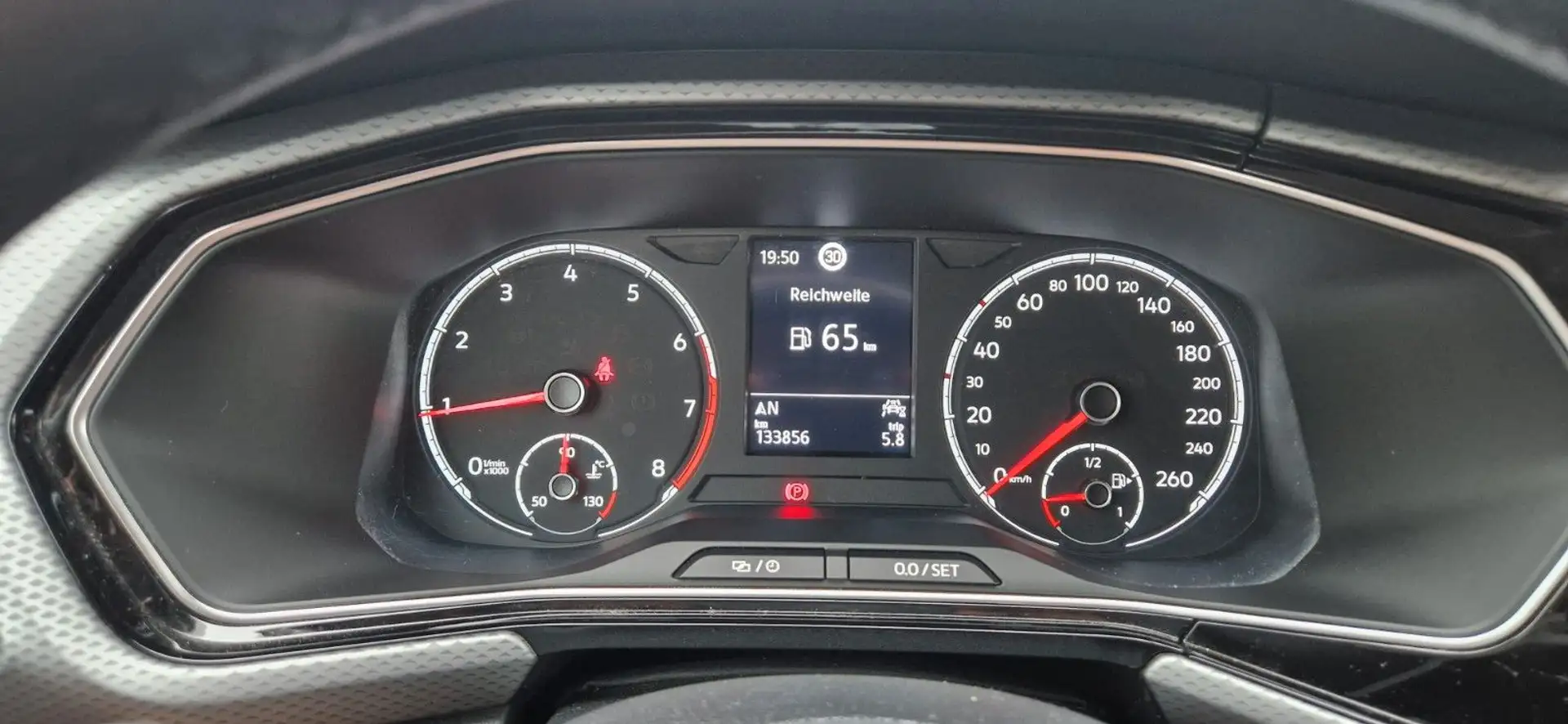 Volkswagen T-Cross Active 1 Hand Top Zustand Kamera Garantie crna - 2