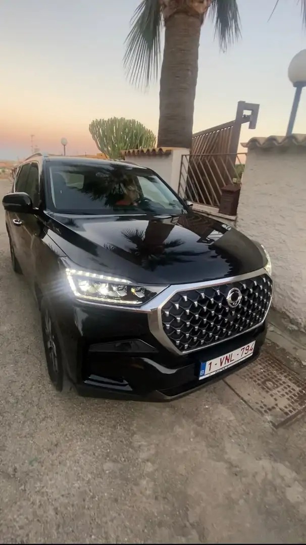 SsangYong Rexton SsangYong Rexton 2.2 e-XDi 4x4 Noir - 1