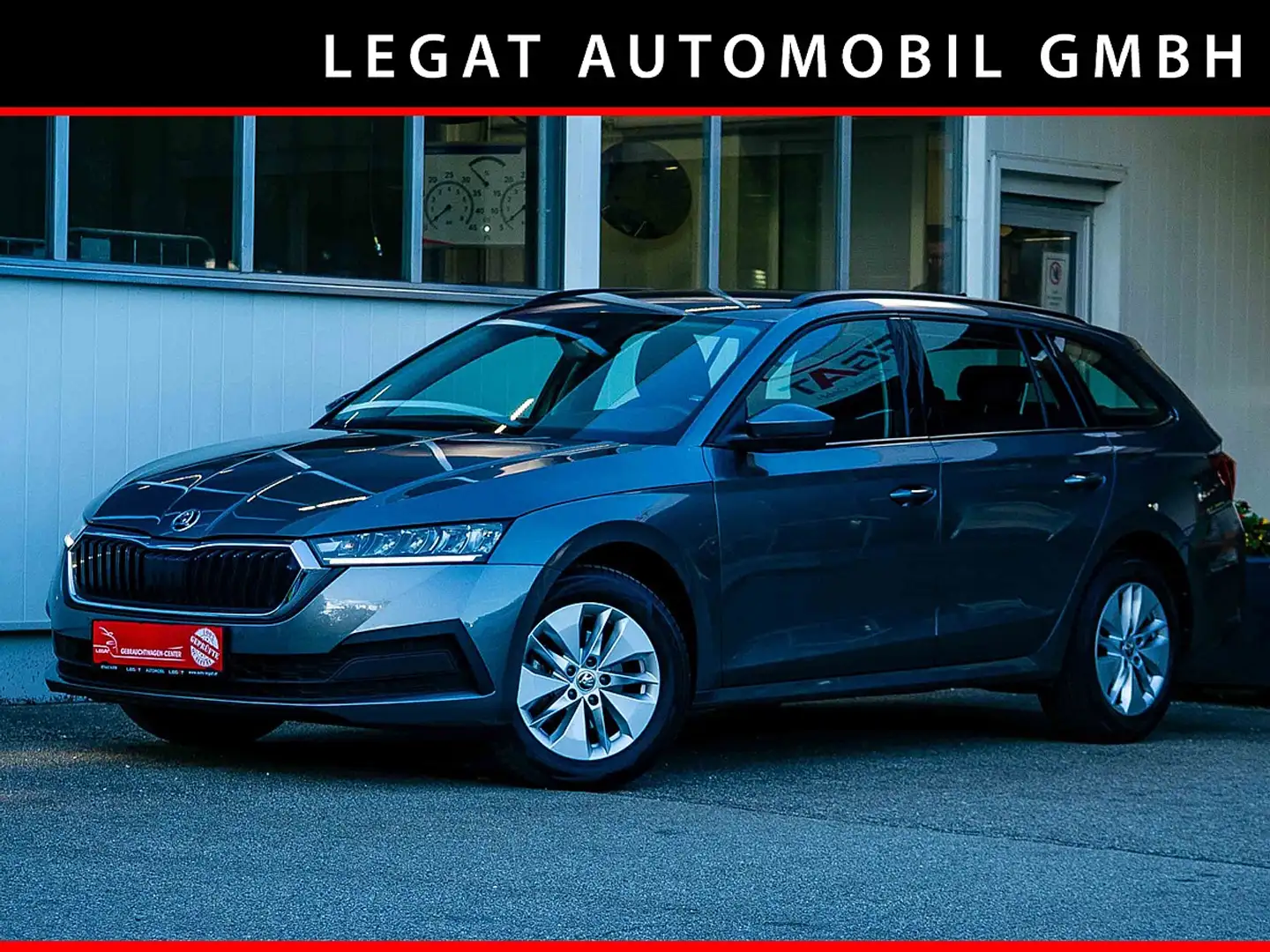 Skoda Octavia Combi 2,0 TDI Ambition DSG *ACC*NAVI*KEYLESS*KA... Gris - 1