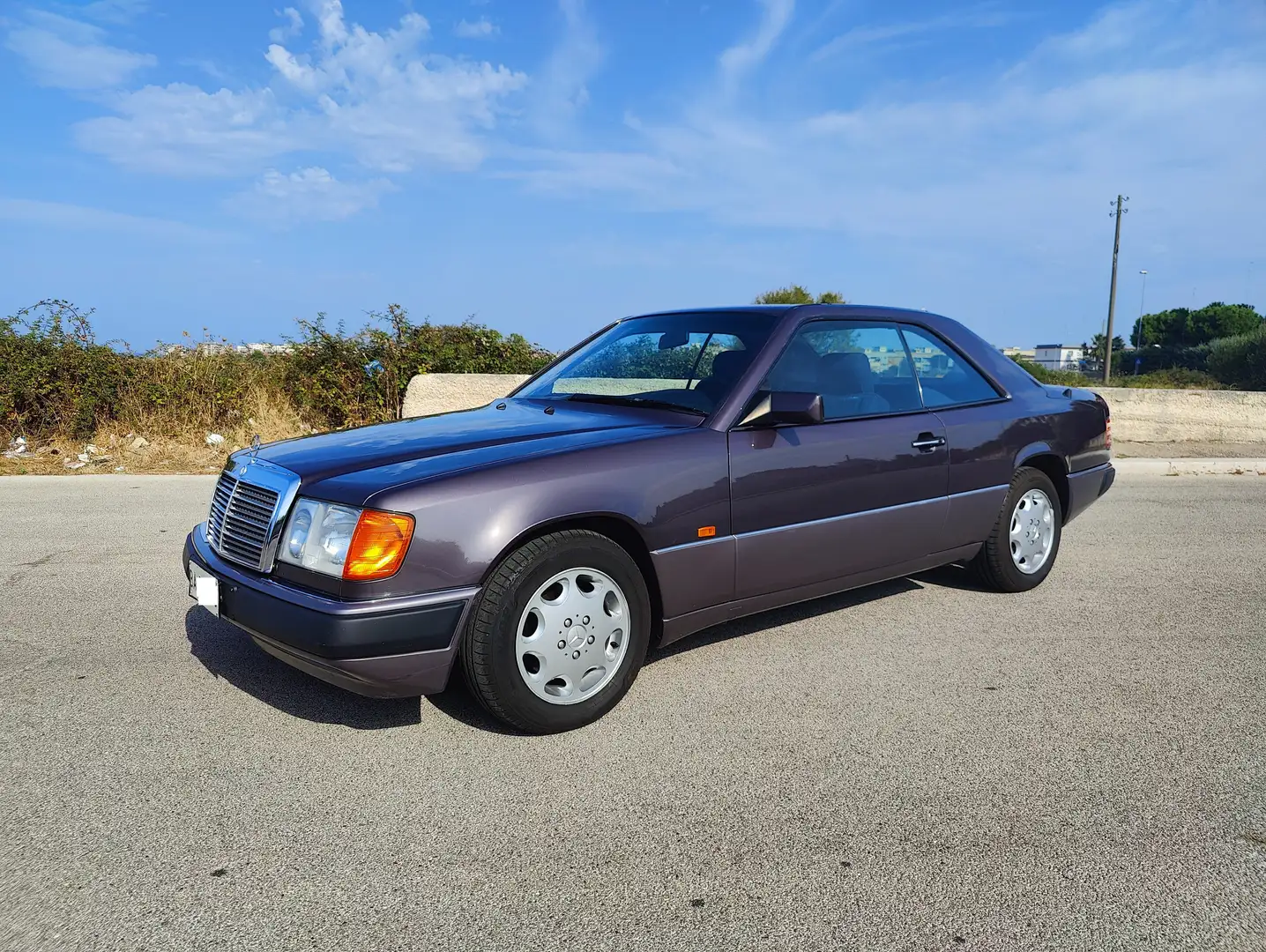 Mercedes-Benz CE 200 Violett - 2