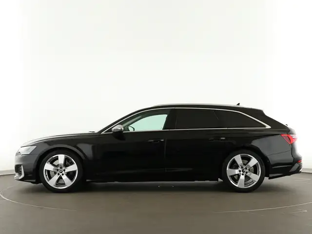 Audi S6 view 4