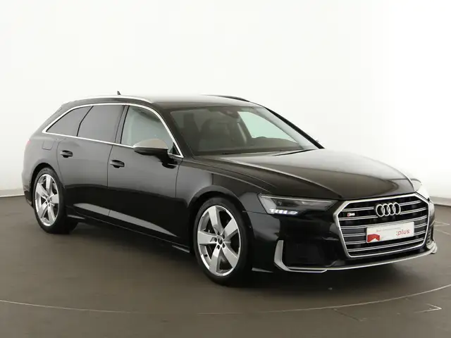 Audi S6 view 9