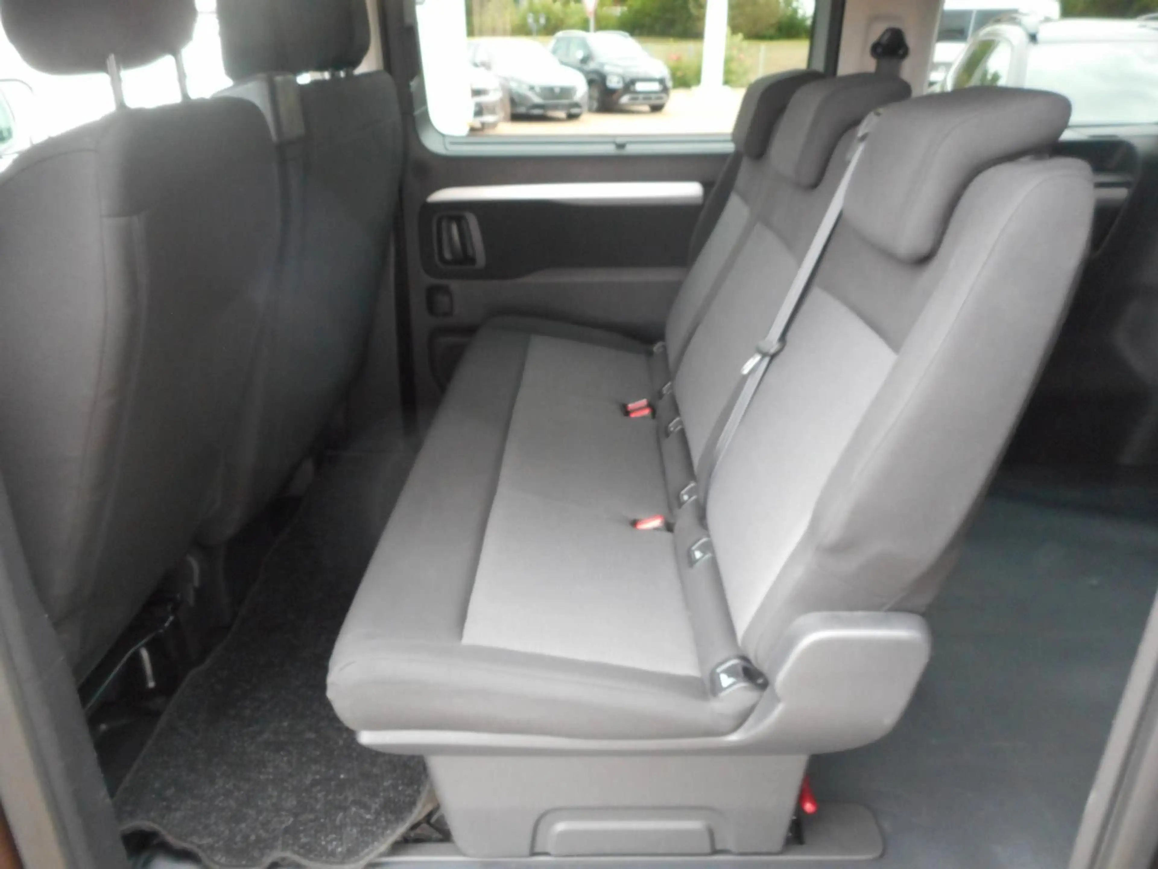 Citroen Spacetourer Spacetourer BHDI150 Business M — photo 11