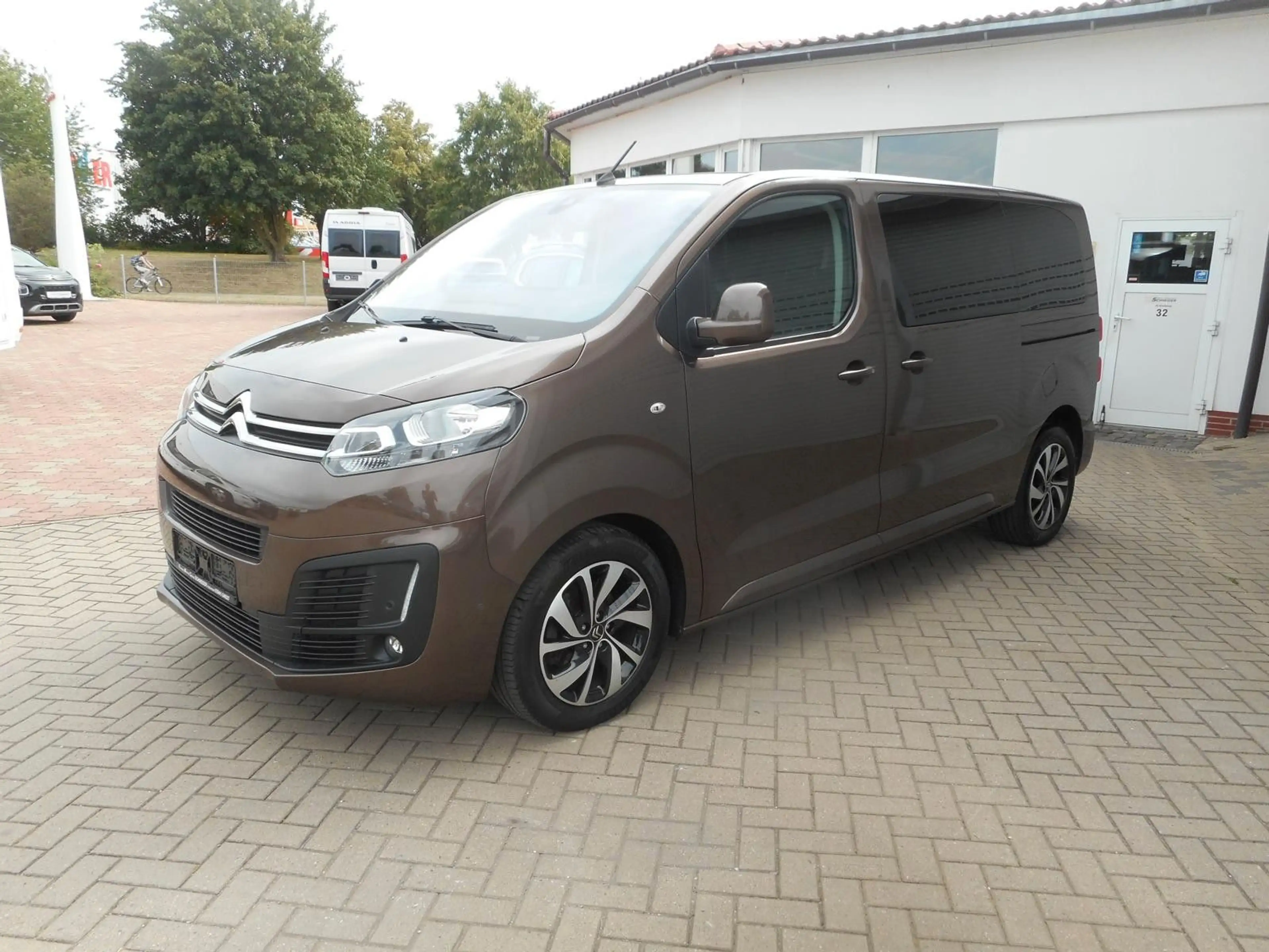 Citroen Spacetourer Spacetourer BHDI150 Business M — photo 3
