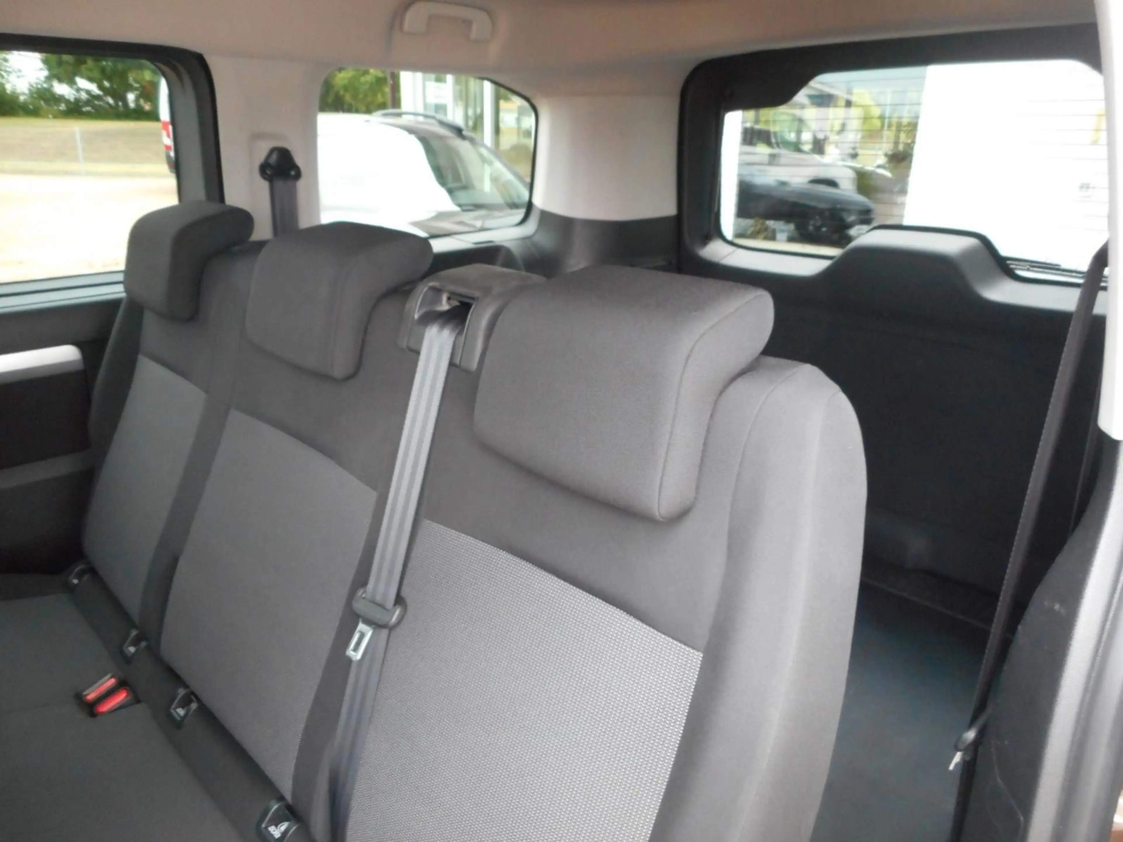 Citroen Spacetourer Spacetourer BHDI150 Business M — photo 13