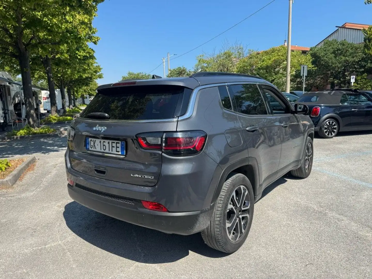 Jeep Compass PROMO FINANZIAMENTO 1.6 MJT II 2WD Limited Gris - 2