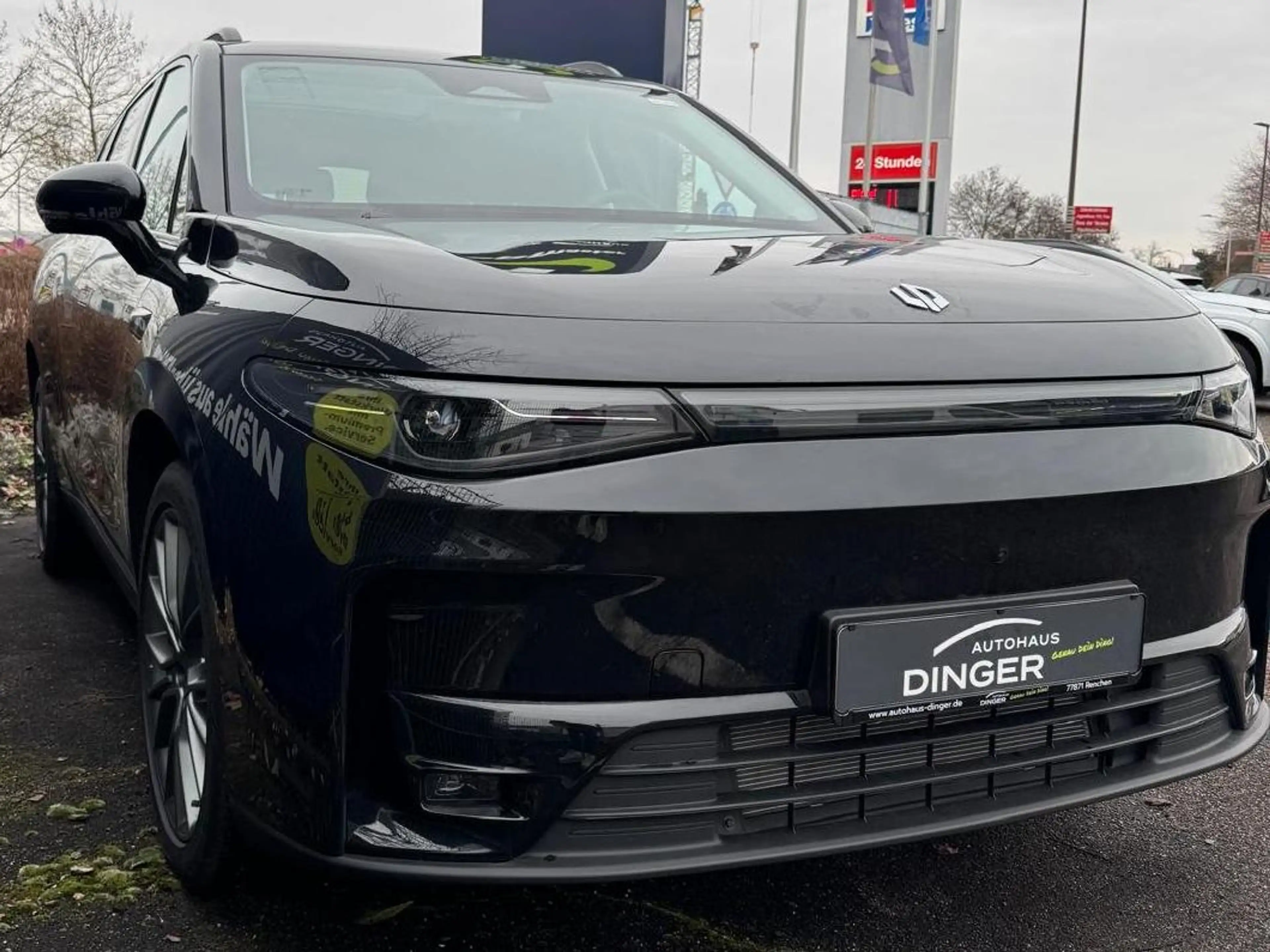 Leapmotor C10 C10 REEV 28,4 kWh Design — photo 3