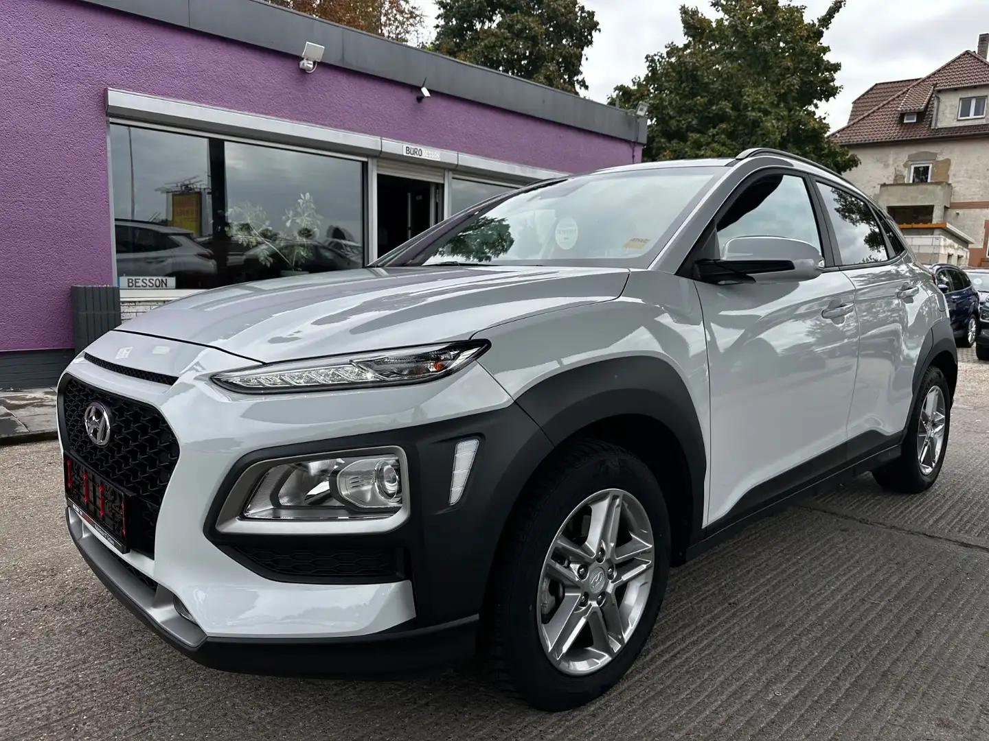 Hyundai KONA Style 2WD "1 Hand"HU+Service" Blanc - 1