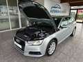 Audi A4 2.0 TDI 140kW Avant AHK*BI-Xenon*ALU*MFL*TOP Argent - thumbnail 3