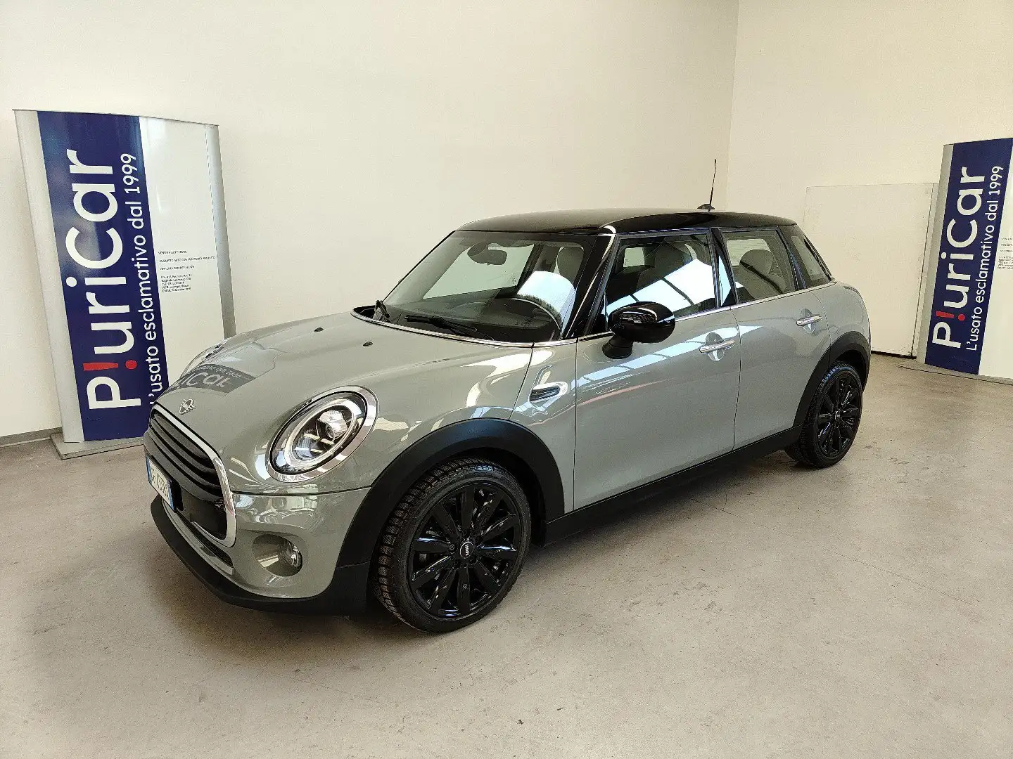 MINI Cooper 1.5 136 CV 5 Porte auto Pelle Cruise Fari LED 17” Grigio - 1