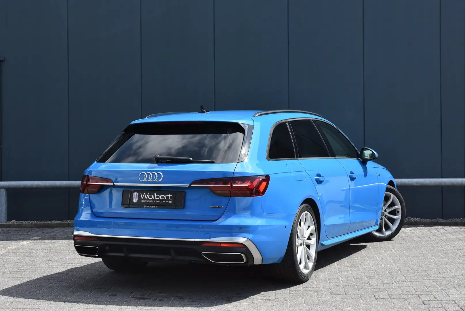 Audi A4 Avant 40 TDI Quattro S edition Azul - 2