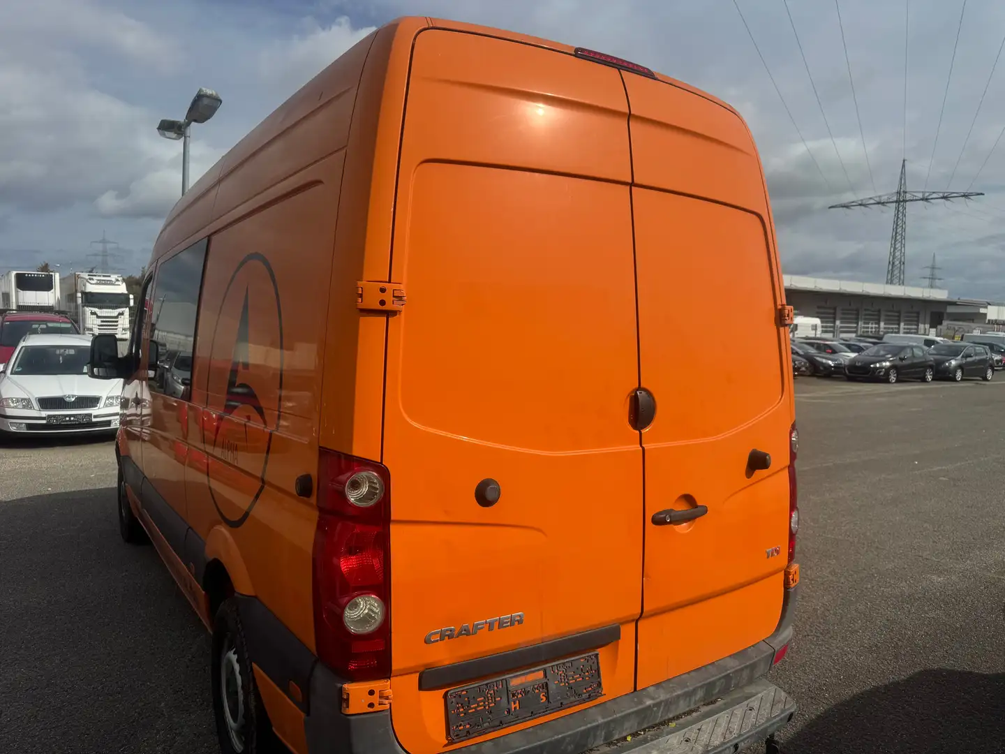 Volkswagen Crafter 35 mittel L2H2 Hochdach Orange - 2