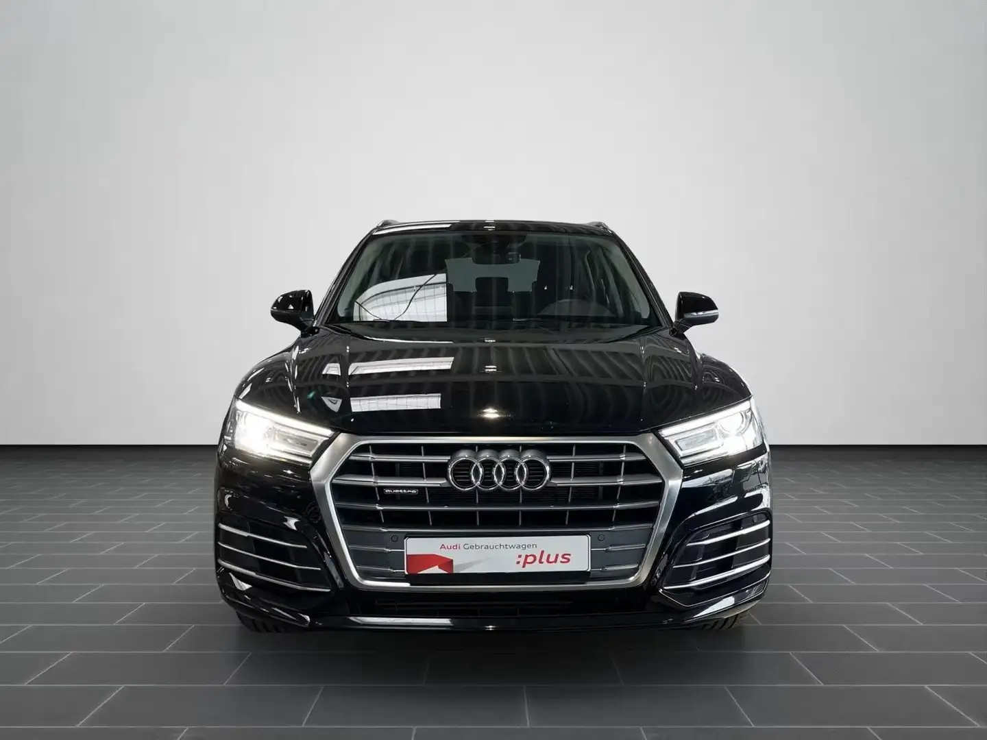 Audi Q5 50 TFSI e quattro S tronic S line plus Zwart - 2