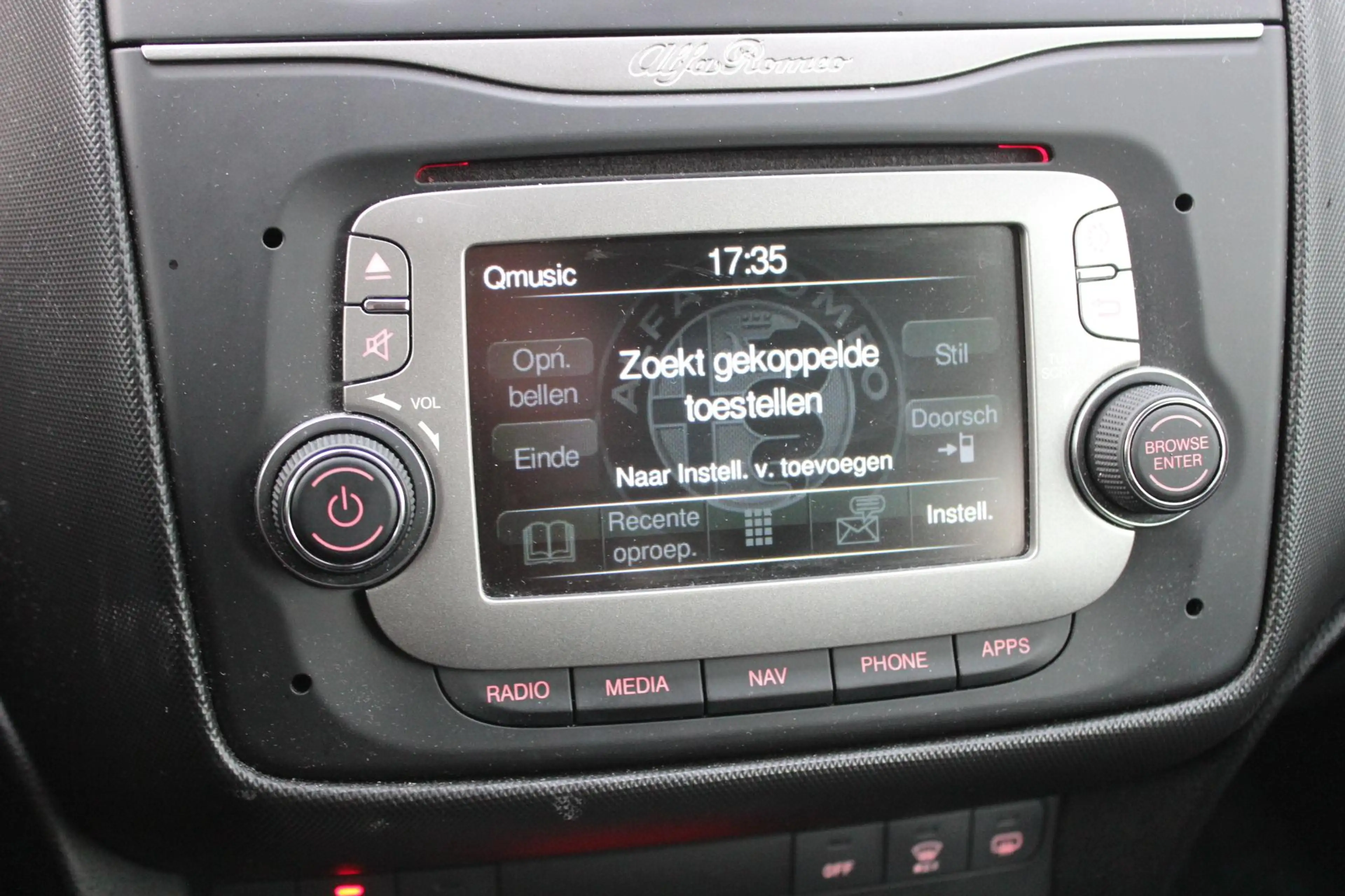 Alfa Romeo MiTo 0.9 TwinAir ECO Business Super — photo 22