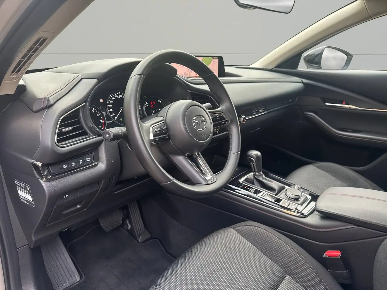 Mazda CX-30 Homura 2WD-NAVI-KAMERA-SITZHEIZUNG-LED, миниатюра 9