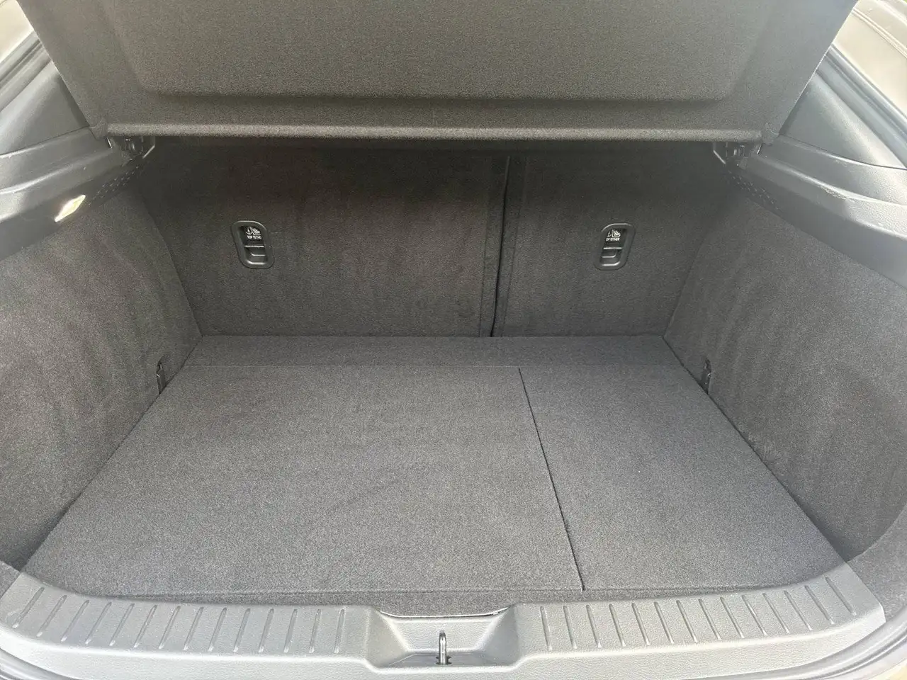 Mazda CX-30 Homura 2WD-NAVI-KAMERA-SITZHEIZUNG-LED, миниатюра 8