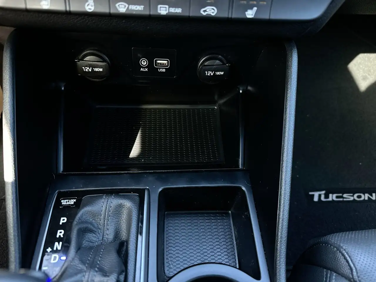 Hyundai TUCSON снимка Hyundai TUCSON