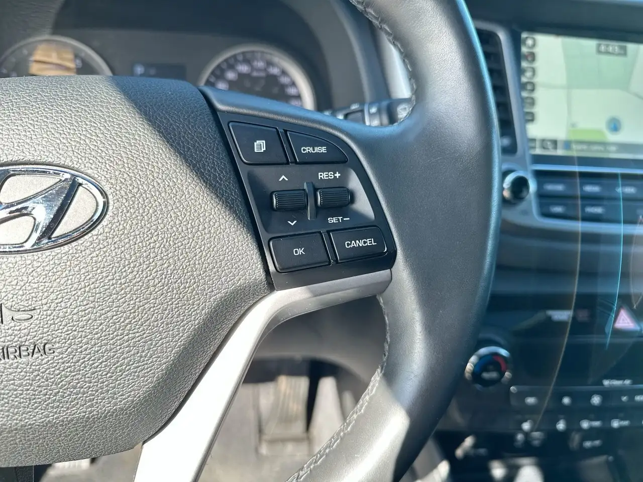 Hyundai TUCSON снимка Hyundai TUCSON
