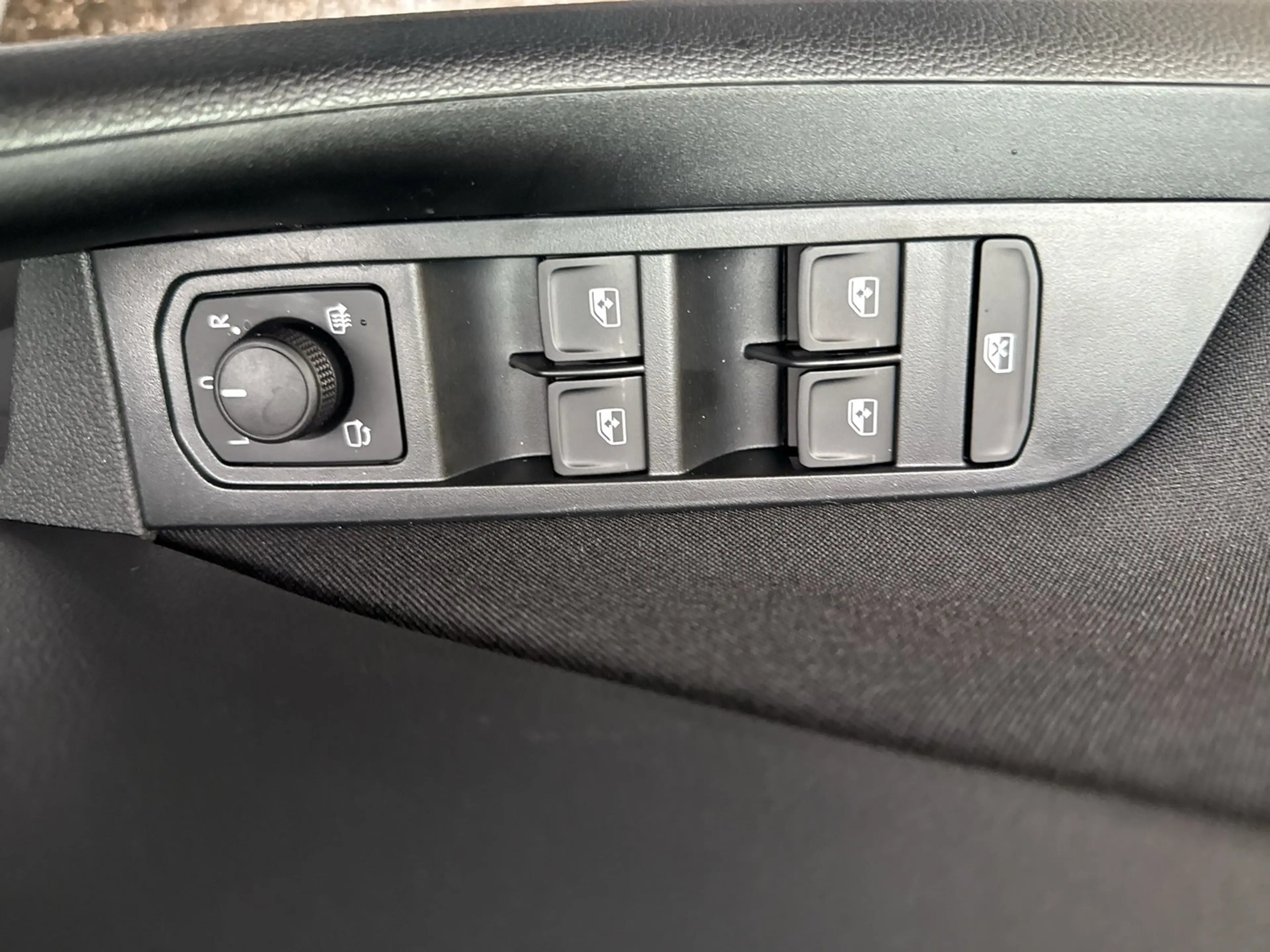 Skoda Kamiq Selection TSI — photo 15