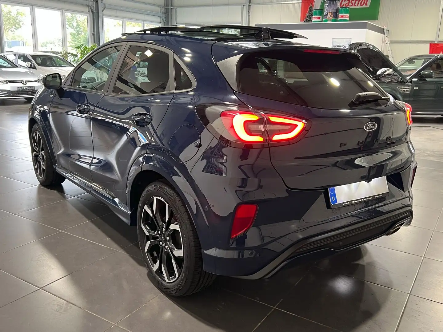 Ford Puma 1.5 TDCi **Navi*Kamera*Panorama*LED** Blau - 2