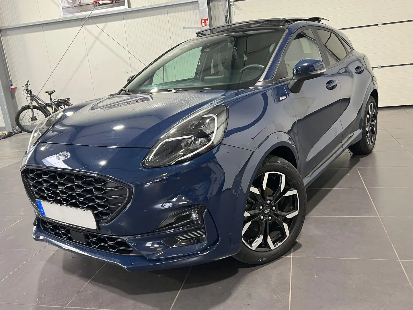Ford Puma 1.5 TDCi **Navi*Kamera*Panorama*LED** Blau - 1