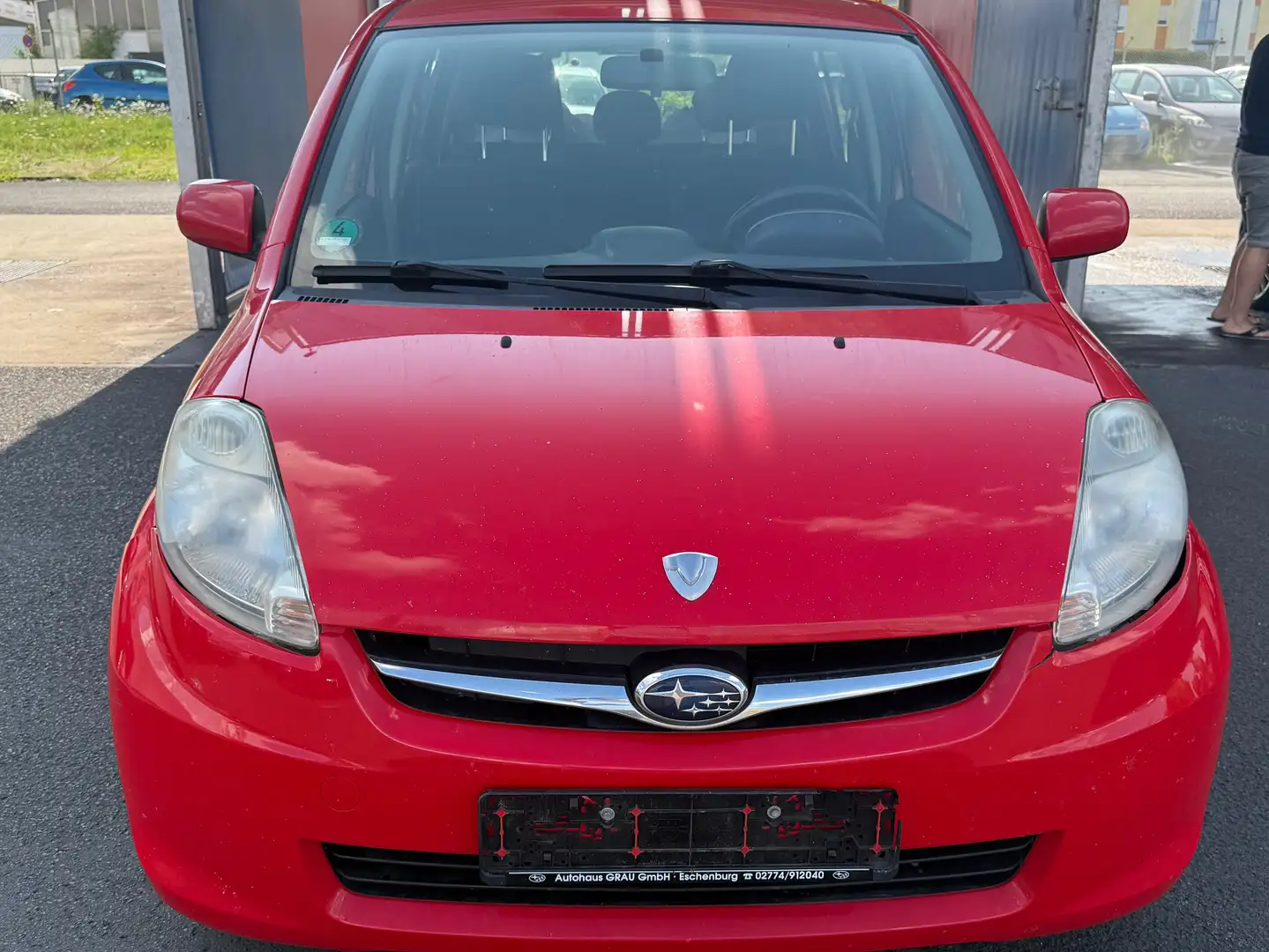 Subaru Justy Justy 1.0 Active mit Klima Červená - 1