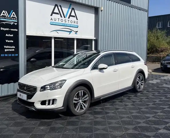Peugeot 508 2.0 BHDI RXH 180ch CUIR / ATTELAGE