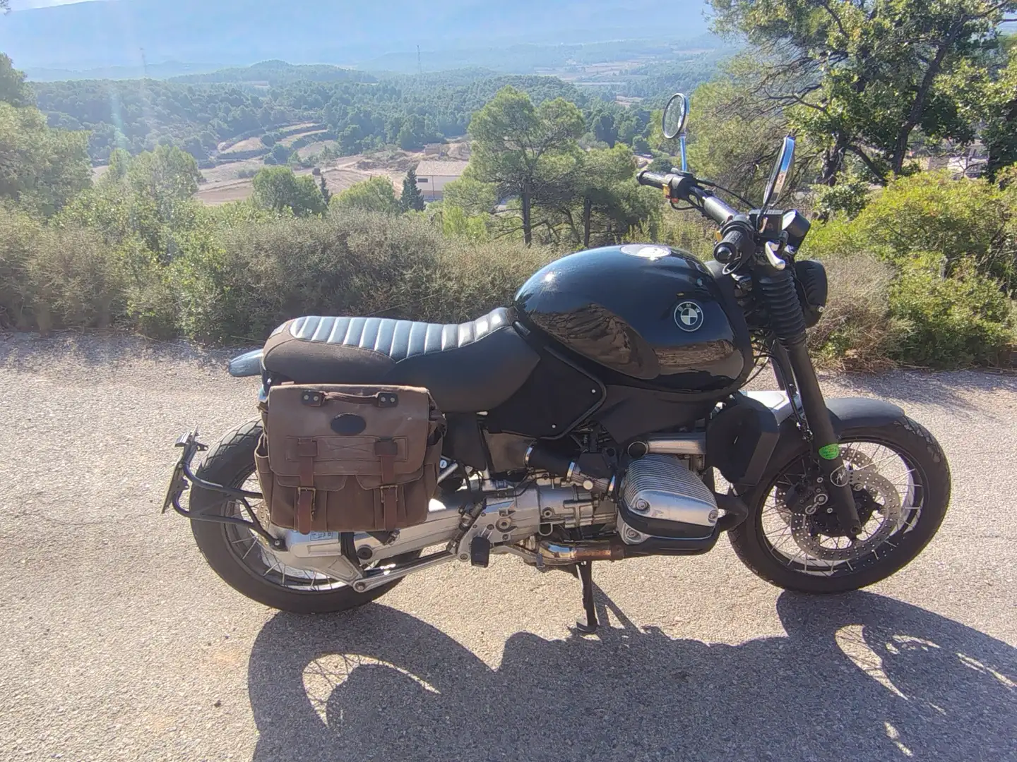BMW R 850 R Negro - 2
