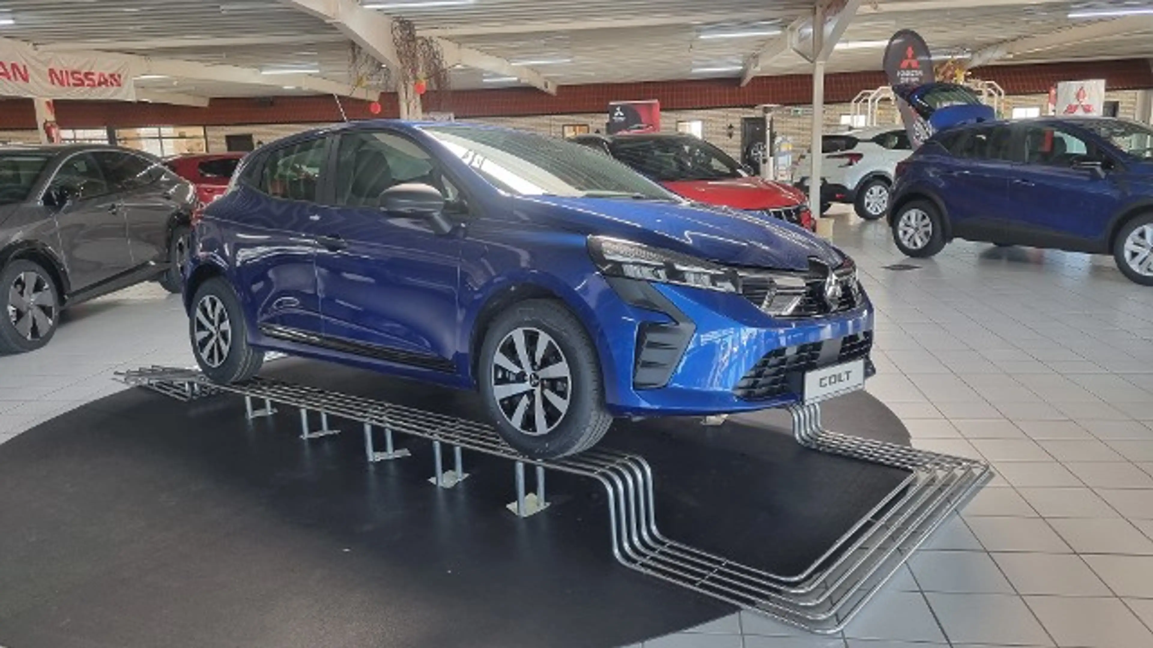 Mitsubishi Colt BASIS 1.0 Benziner 5-Gang — photo 2