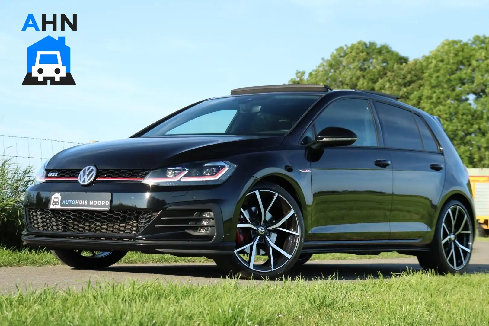 Volkswagen Golf GTI 7.5 DSG / Vol Opties! / 230PK! / DSG / ACC / Pano Noir - 1