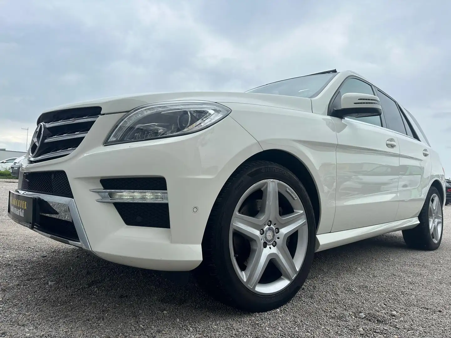 Mercedes-Benz ML 350 ML 350 CDI AMG LINE *Panorama*Rarität 309PS* Weiß - 2