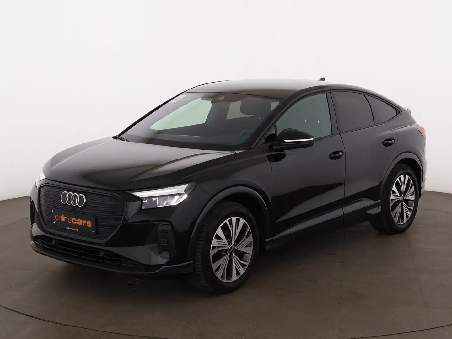 Audi Q4 e-tron SB quattro 50 82kWh Aut LED HEAD-UP NAV Schwarz - 2