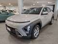 Hyundai KONA MY25 1.0 T-GDI MT 100CV XTech CON ROTTAMAZIONE Grau - thumbnail 3