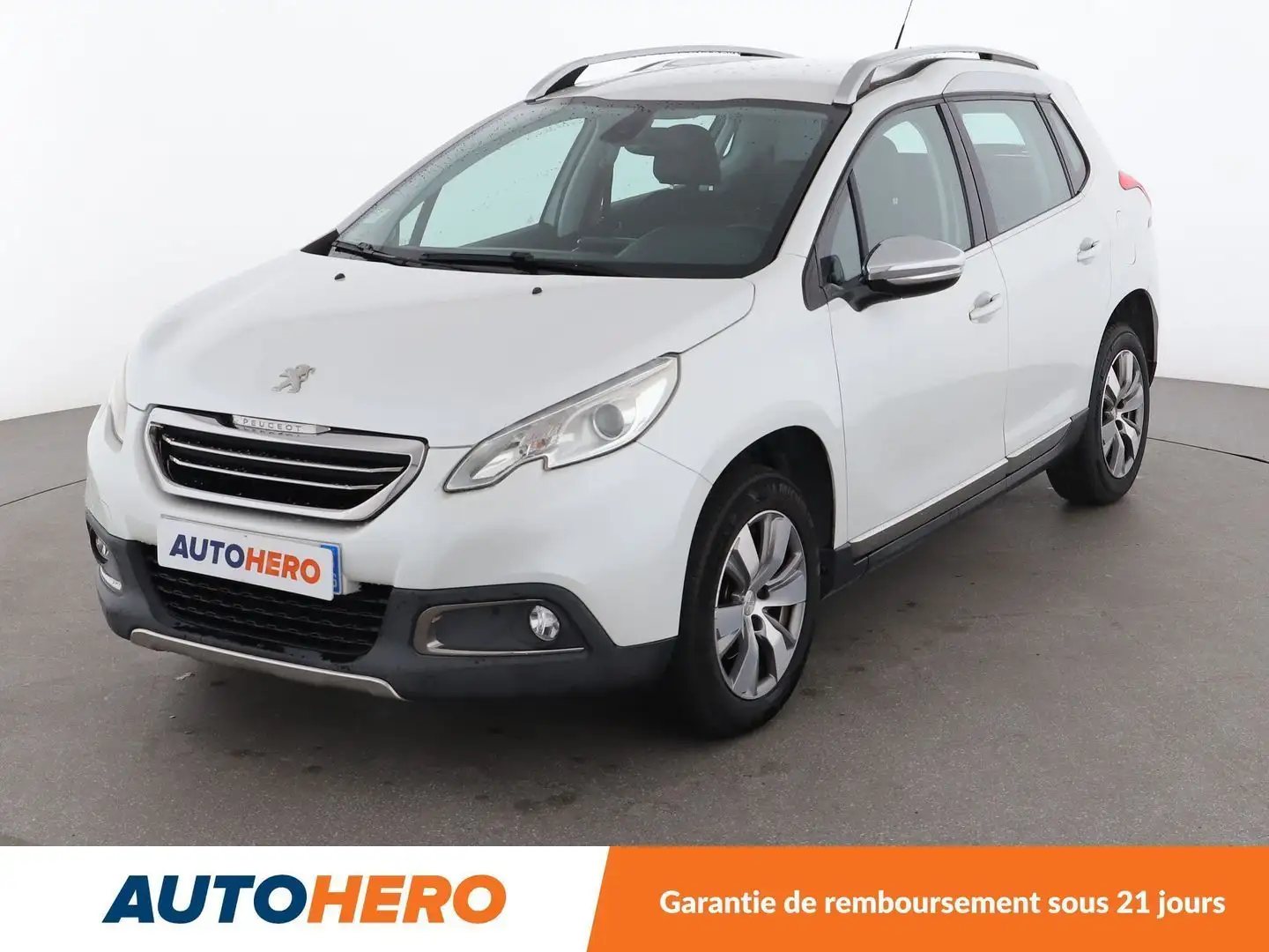 Peugeot 2008 1.2 PureTech Allure Business Blanc - 1