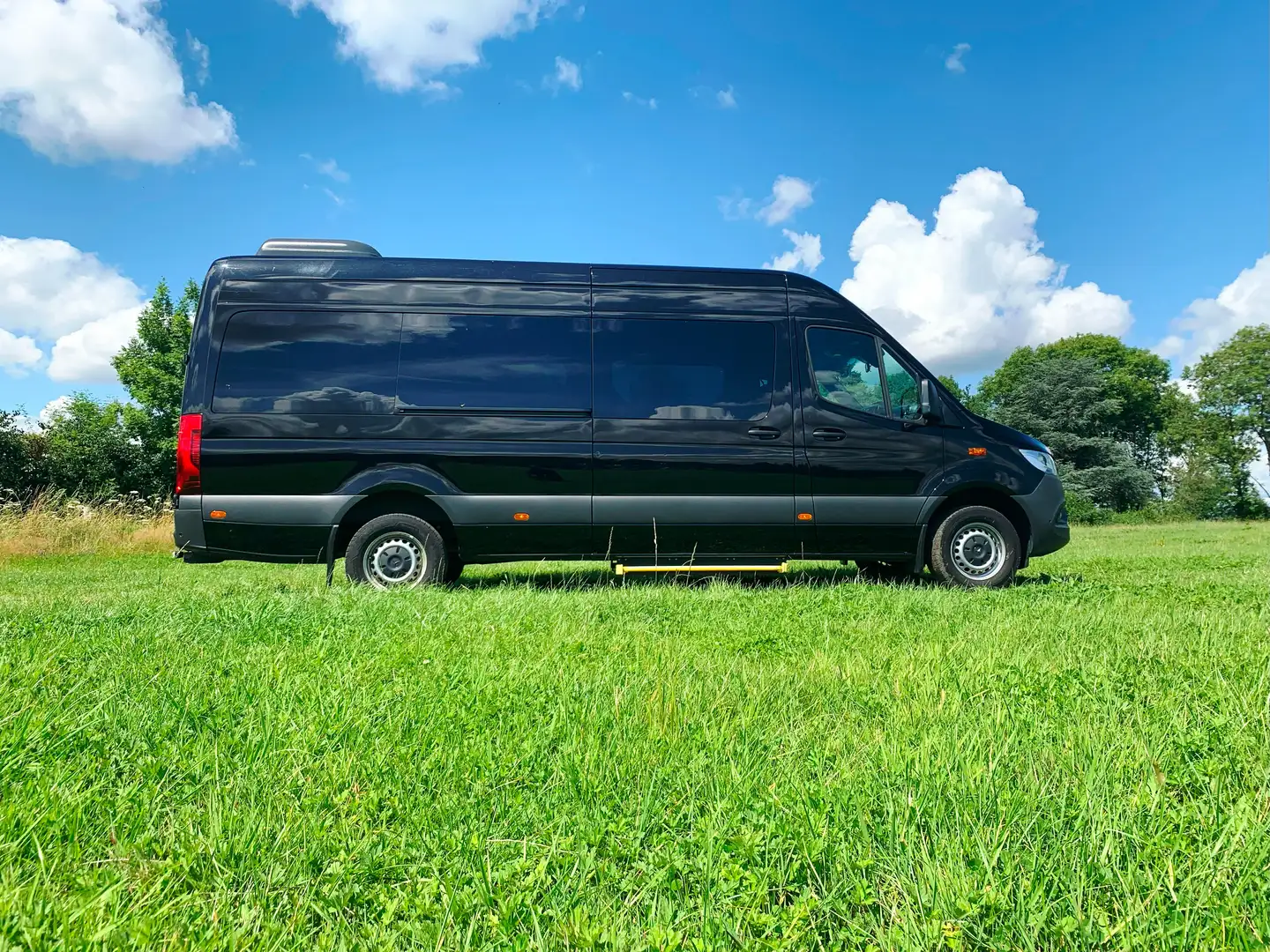 Mercedes-Benz Sprinter 9-Sitzer Sprinter 317 CDI Tourer Extralang Negro - 1
