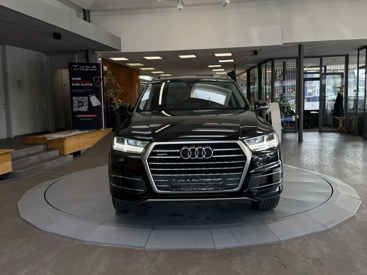 Audi Q7 3.0 TDI V6 quattro 7-Sitzer ULTRA Tiptronic *AHK*B Schwarz - 2