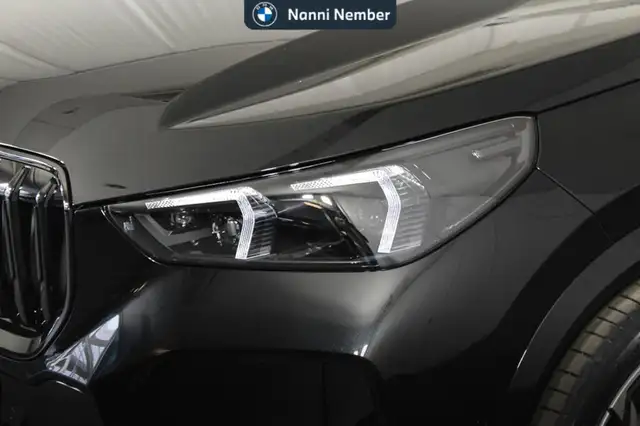 BMW X1 view 5